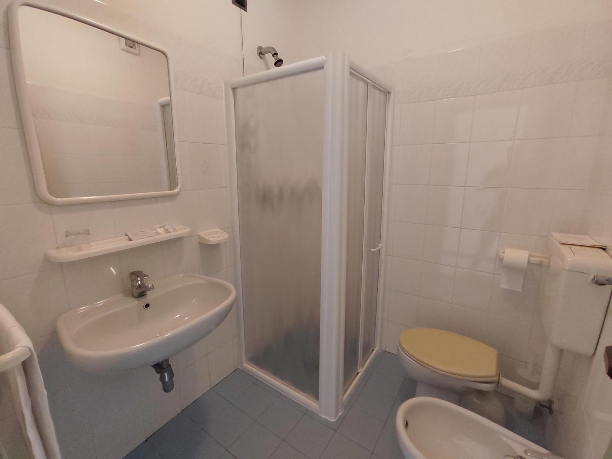 Puccinelli 3* Lido di Camaiore